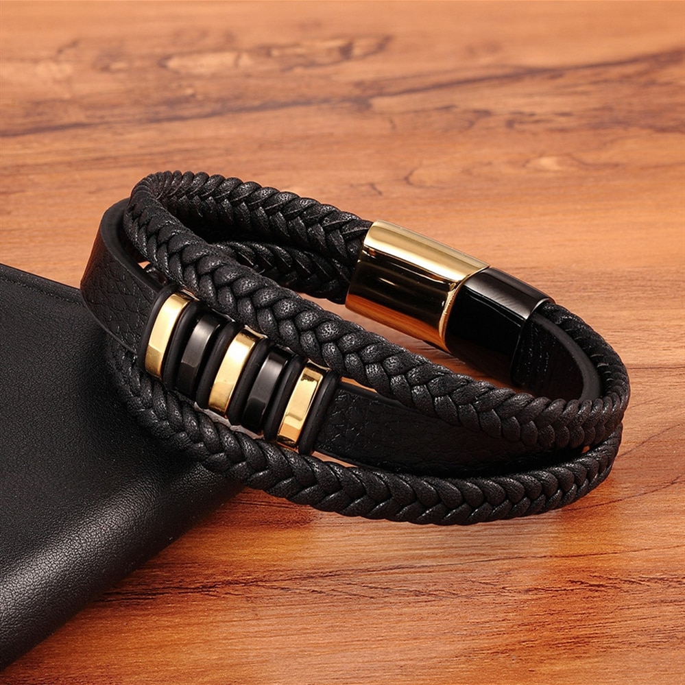 Neue 3 Schichten Schwarz Gold Punk Stil Design Echtes Leder Armband für Männer Stahl Magnetische Taste Geburtstag Geschenk Männlichen Armbänder Neue 3 Schichten Schwarz Gold Punk Stil Design Echtes Leder Armband für Männer Stahl Magnetische Taste Geburtstag Geschenk Männlichen Armbänder